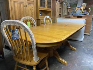 9pc dining room table $2299