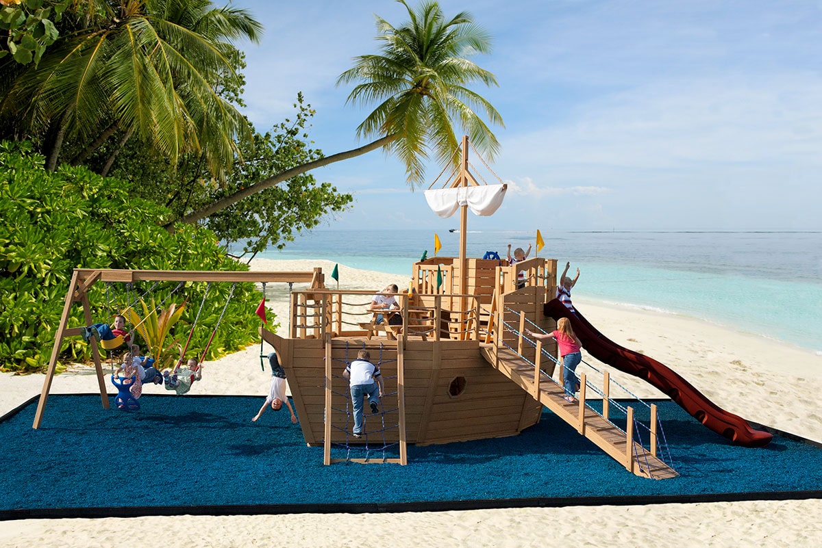 large pirate ship playsets for kids