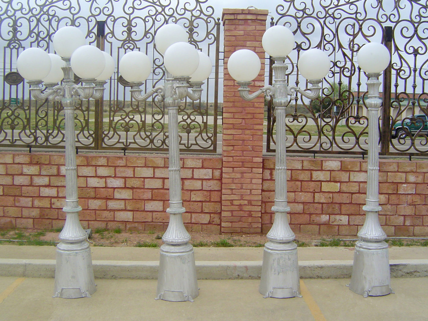 cast iron lamp post